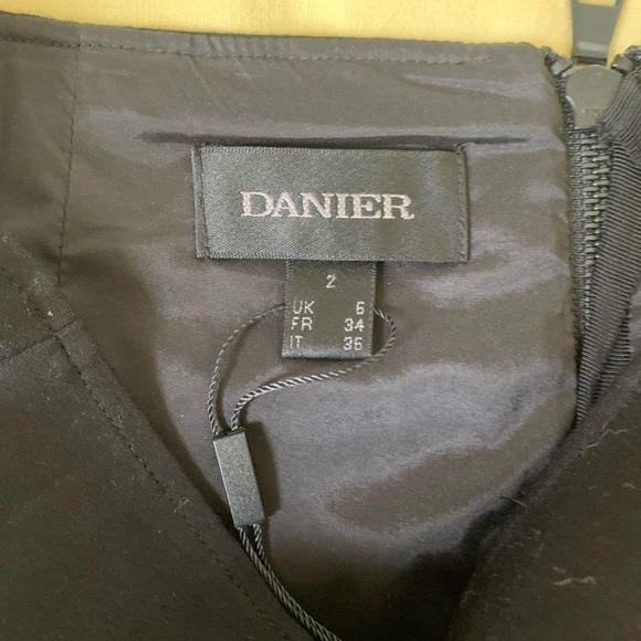 knee length skirt with leather - Picture 3 of 4